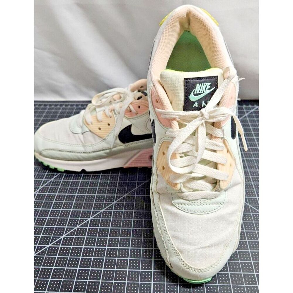 Nike Air Max 90 white volt green glow easter women sz 9.5 CZ1617-100‎